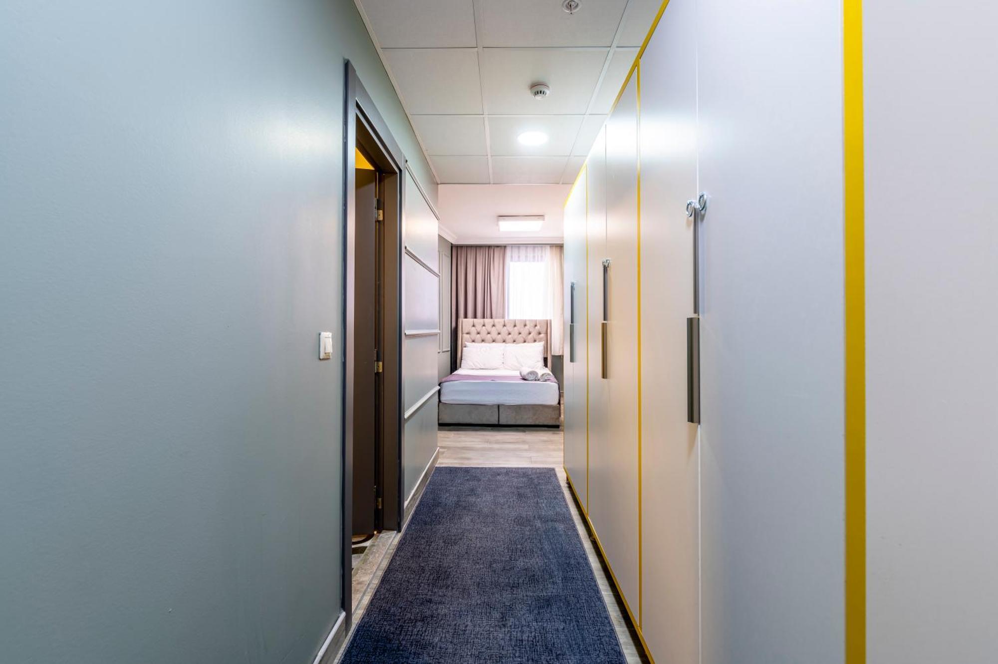 Royal Luxury Hotels Suites Istanbul Exterior photo