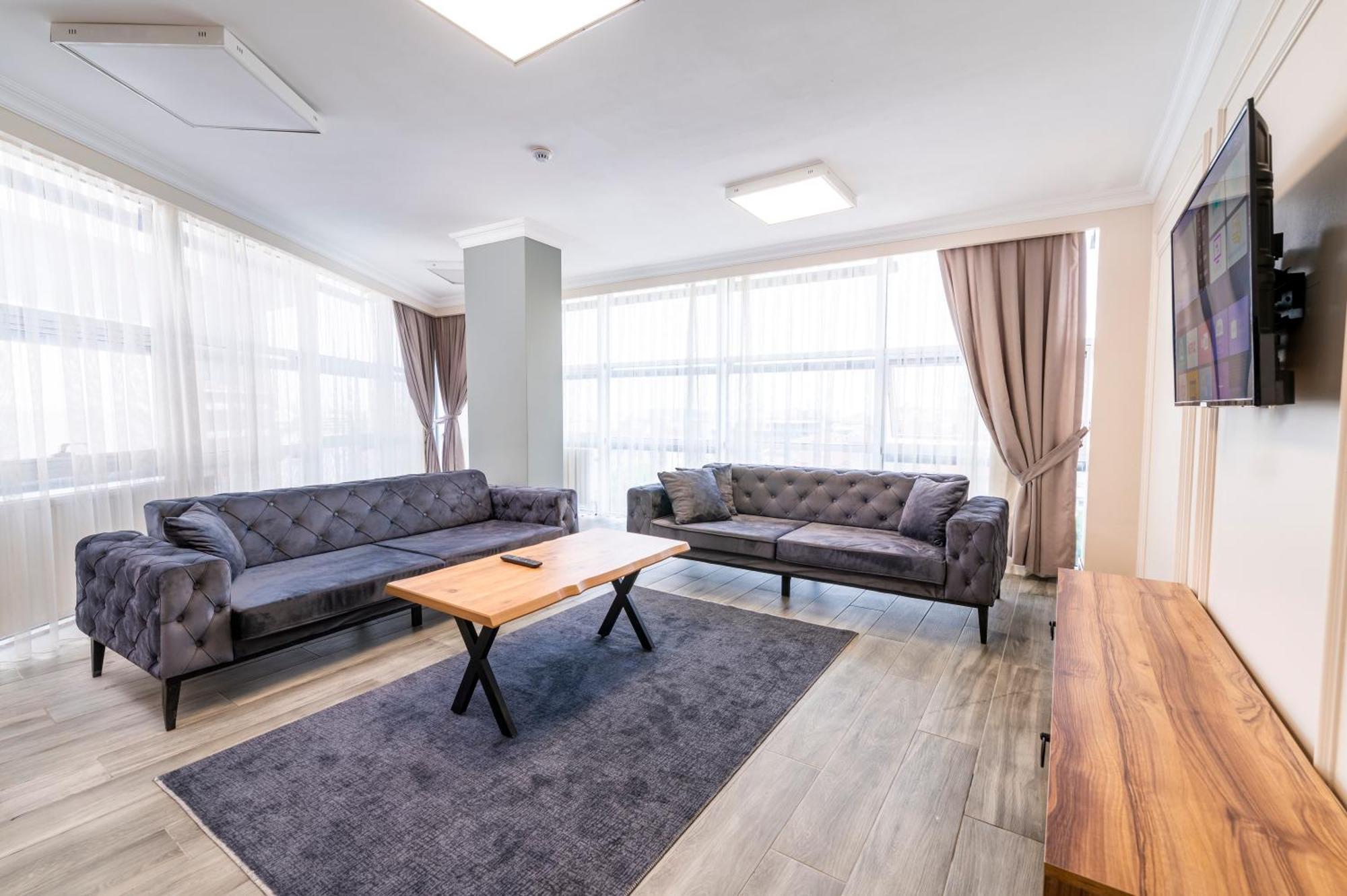 Royal Luxury Hotels Suites Istanbul Exterior photo