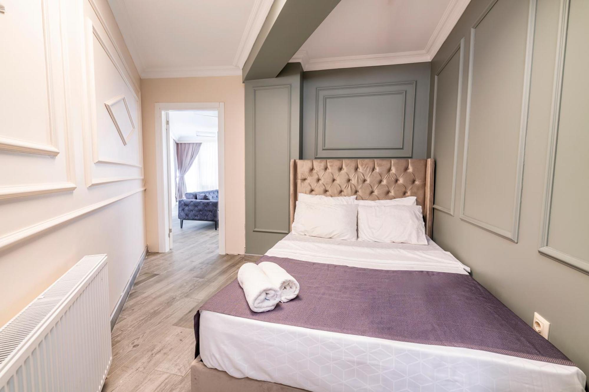 Royal Luxury Hotels Suites Istanbul Exterior photo