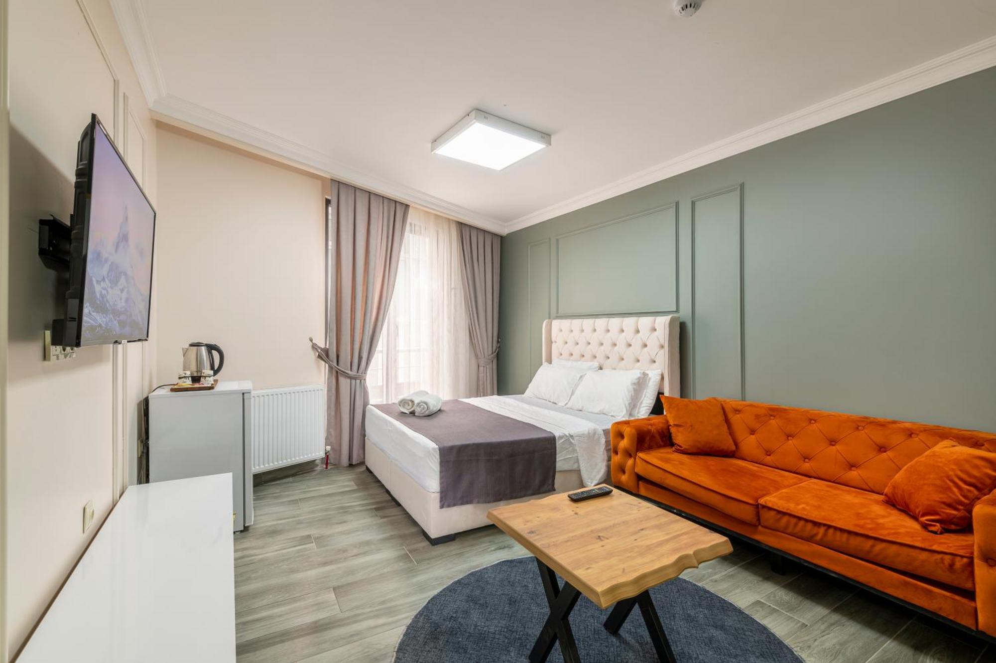 Royal Luxury Hotels Suites Istanbul Exterior photo